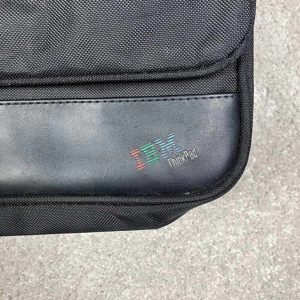 Vintage IBM ThinkPad Black Laptop Messenger Bag Briefcase Shoulder Strap 16" - Picture 5 of 16